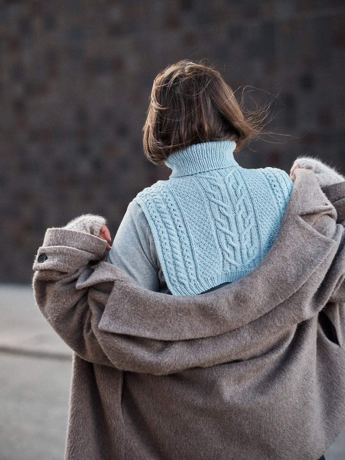 Sari Nordlund: "Foundations: 20 Knitted Accessories"