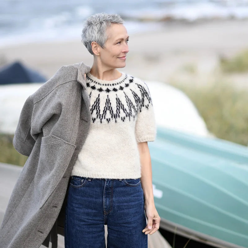 Strickpaket Aluna Sweater von Anne Ventzel aus dem Originalgarn von Isager