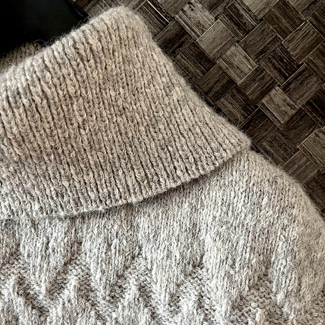 Strickpaket My ZigZag Jumper von NORgardknitters aus dem Originalgarn von Isager