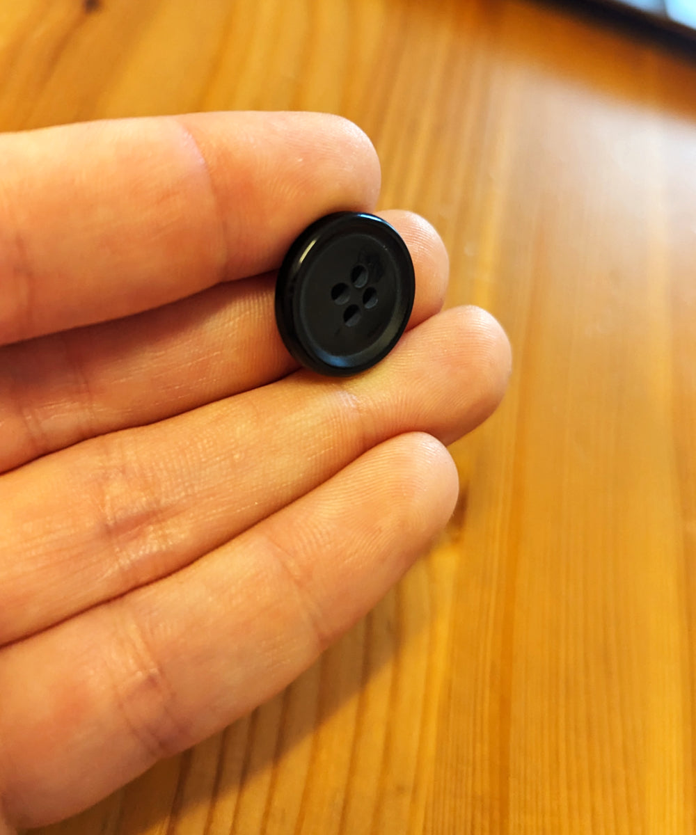 Knopf schwarz in ⌀18mm und ⌀23mm